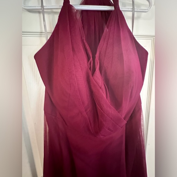 EUC Burgundy Tulle & Inside Lining Formal Dress Top Neck Tie Size 18 W - Picture 4 of 16